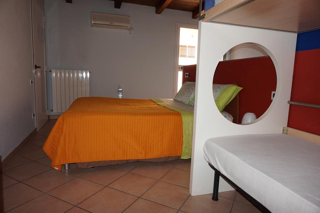 Hotel Bergamum F.L. Bérgamo Habitación foto
