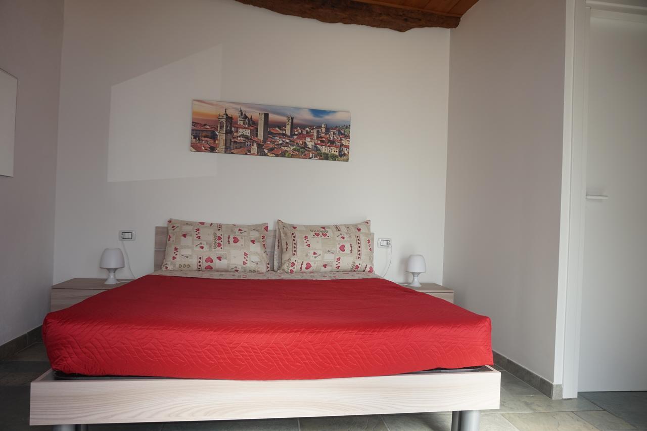 Hotel Bergamum F.L. Bérgamo Habitación foto